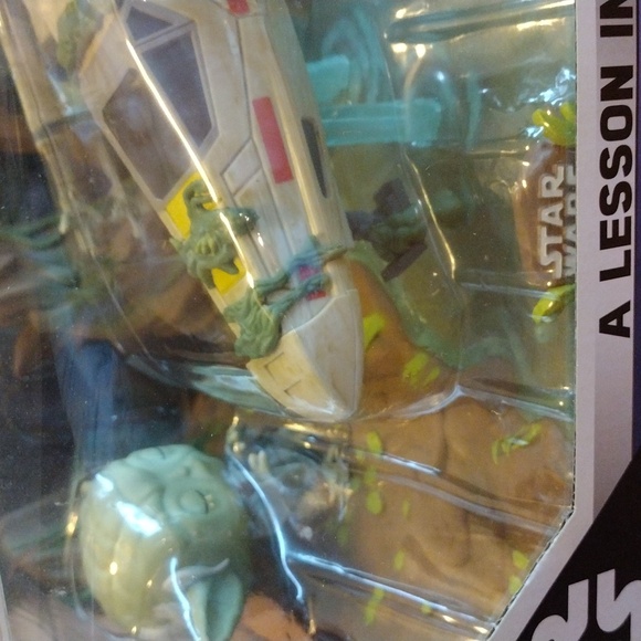 A LESSON IN THE FORCE  Funko Pop #382 Star Wars 40th Empire Strikes Back - Picture 2 of 9